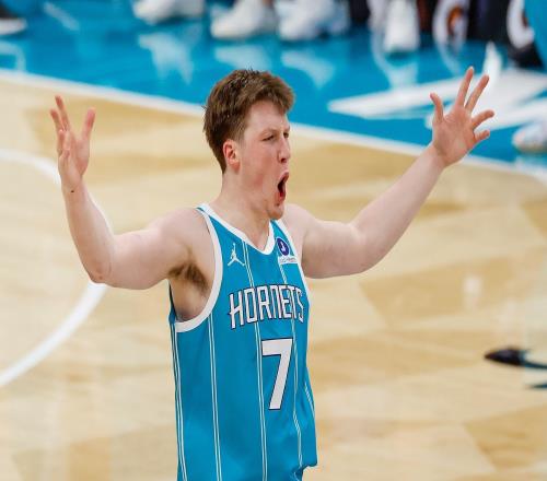 墨尔本胜利,携手悉尼,暗潮涌动,BG真人,BG真人官网,BG真人娱乐,BG真人游戏,BG真人视讯