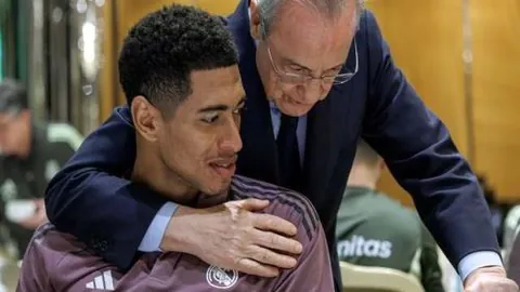 冰雪热潮从冬奥席卷至亚冬，感受蓬勃发展之势